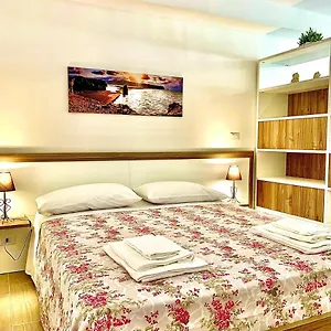 apt-loft-s-antonio.sicilyhotelsitaly.net/