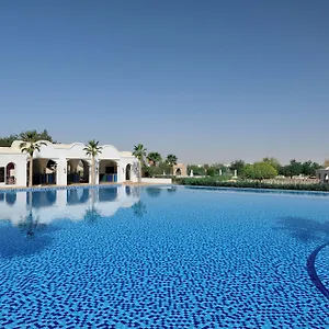 https://al-faisaliah-resort-and-spa.hotelsriyadh.net