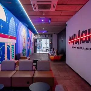 Hostel Malacuna